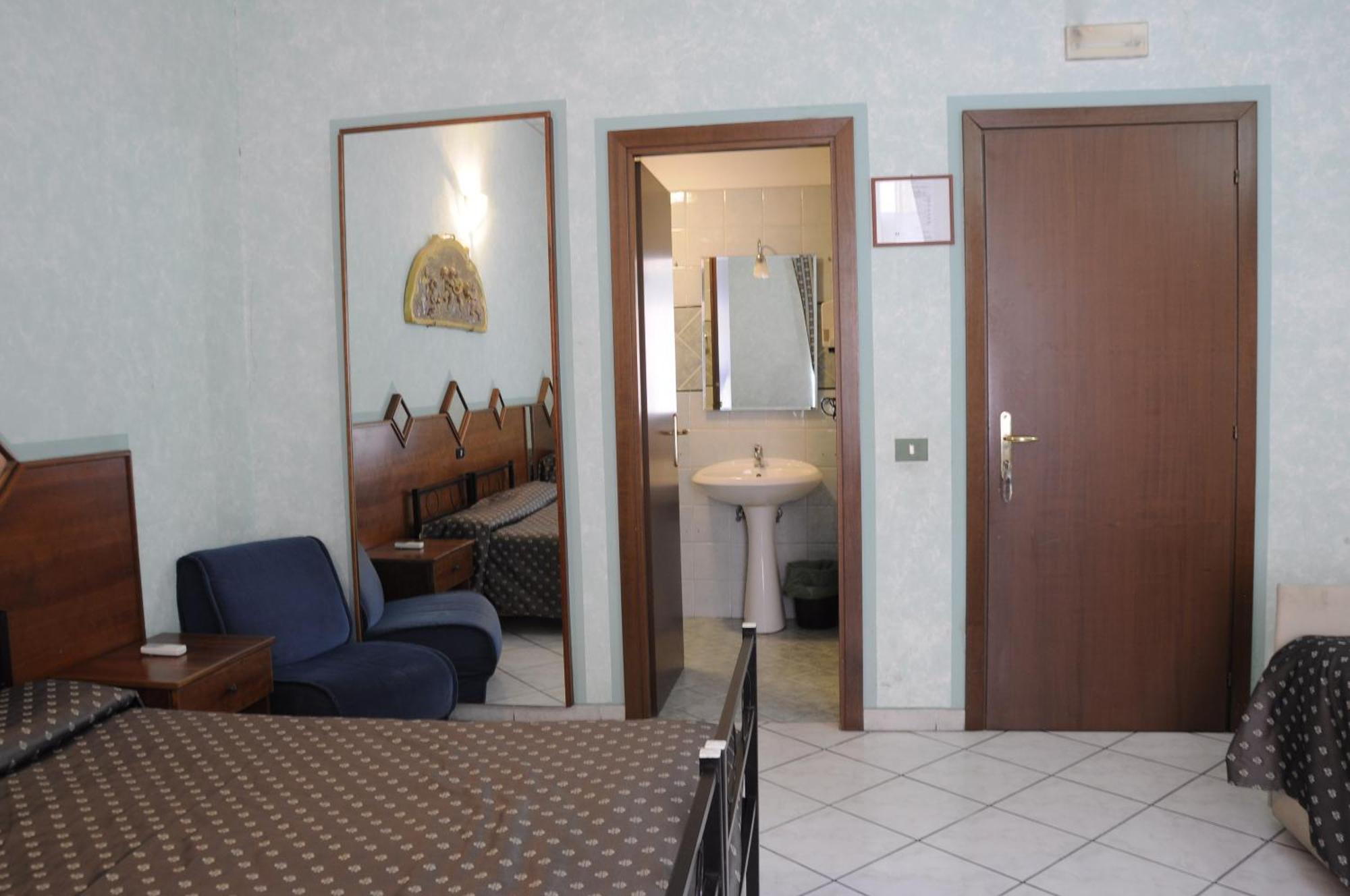 Hotel Farini Rom Værelse billede